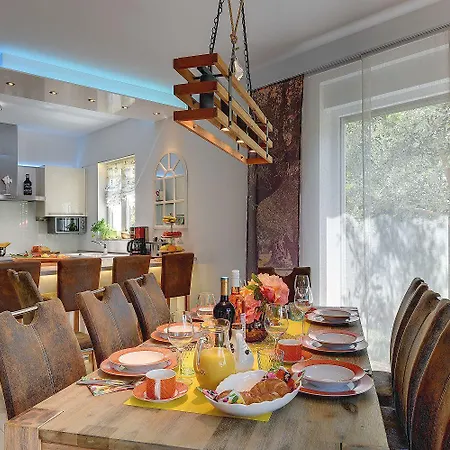 Vakantiehuis Sunset Bužinija