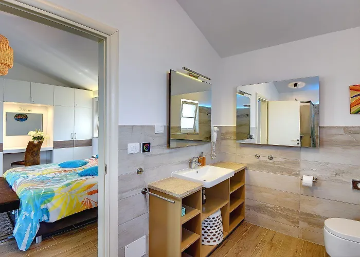 Sunset Feriehus Bužinija